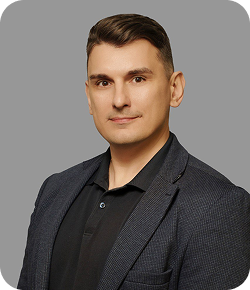 Олег Николаевич Тарасов